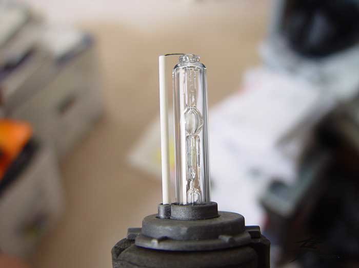 Post-6-45554-hid Bulb